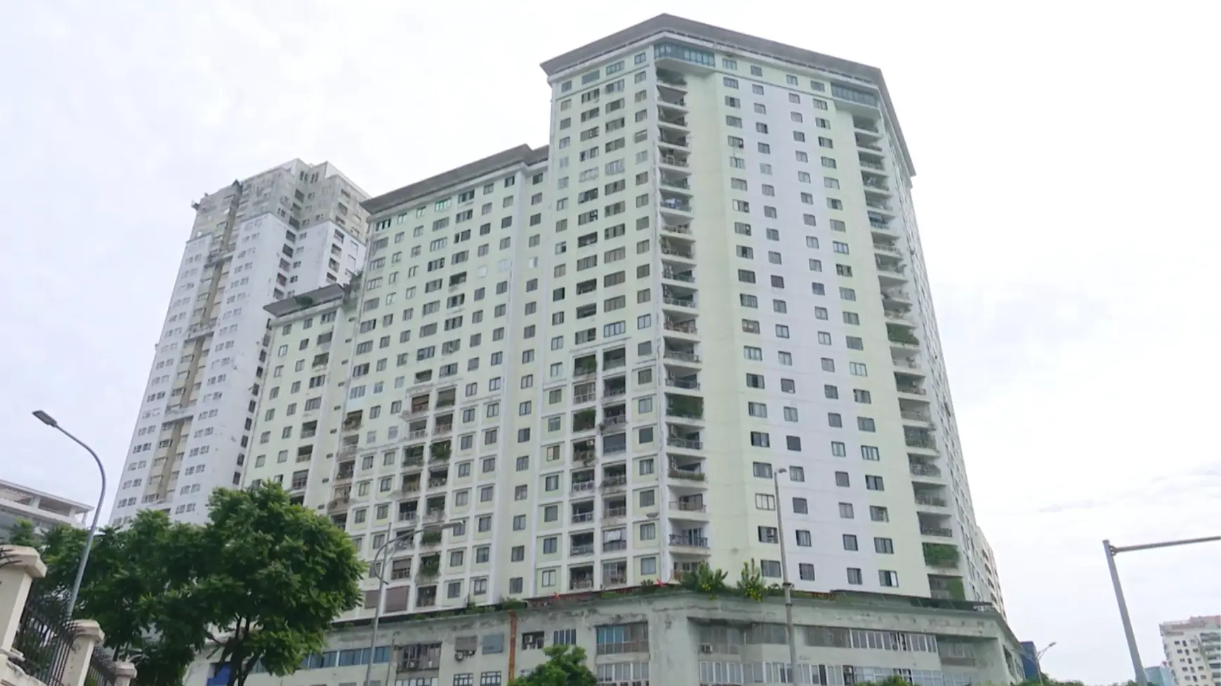 Chiêu trò bán chênh tạo 'sốt' giá chung cư Hà Nội